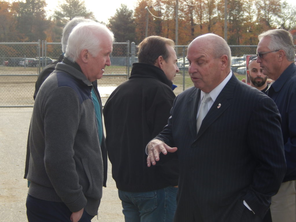 Mullen, right, with former Speaker Joe Roberts.