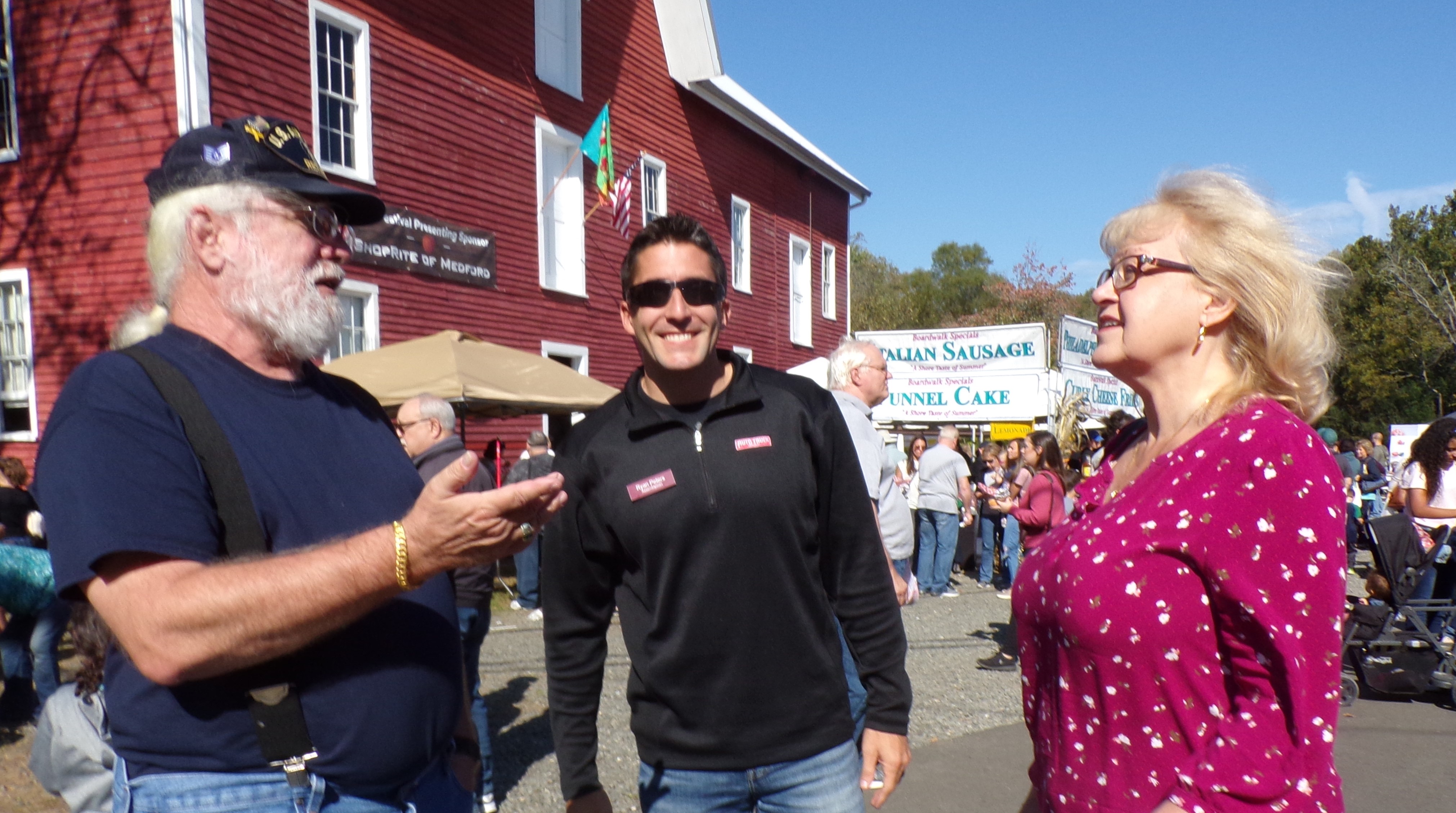Stanfield and Peters at the Apple Festival in Medford.
