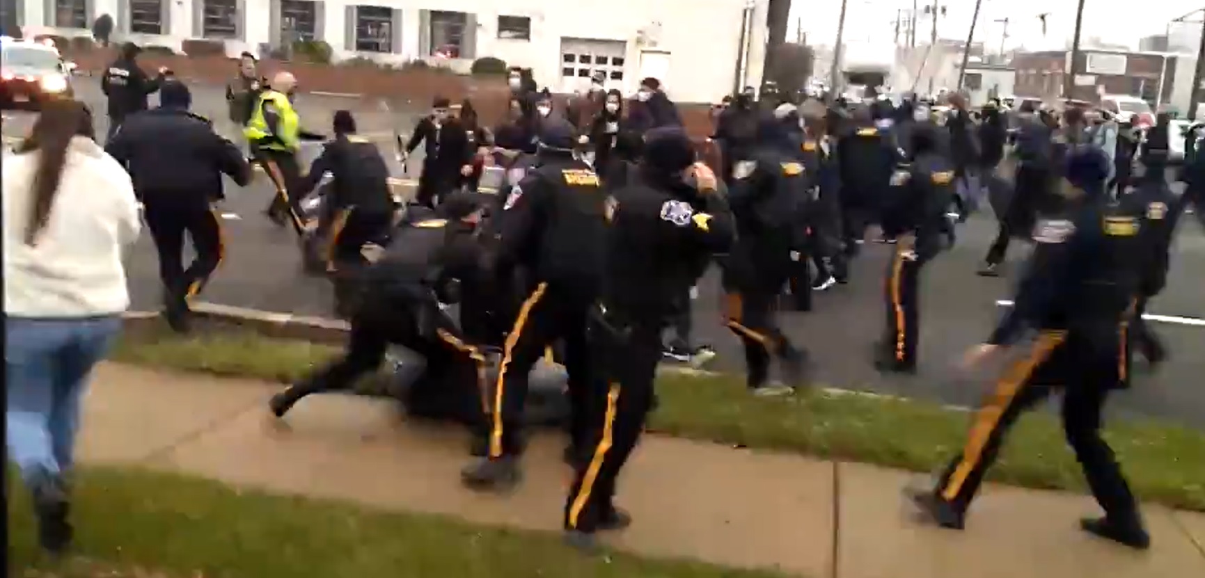 Police Violence Should Not Distract From Ongoing Hunger Strike, States Abolish ICE NY-NJ Coalition and Allies - Vimarsana News