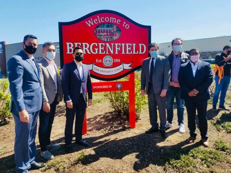 Bergenfield Unveils New Sign With Mayor Amatorio and Borough