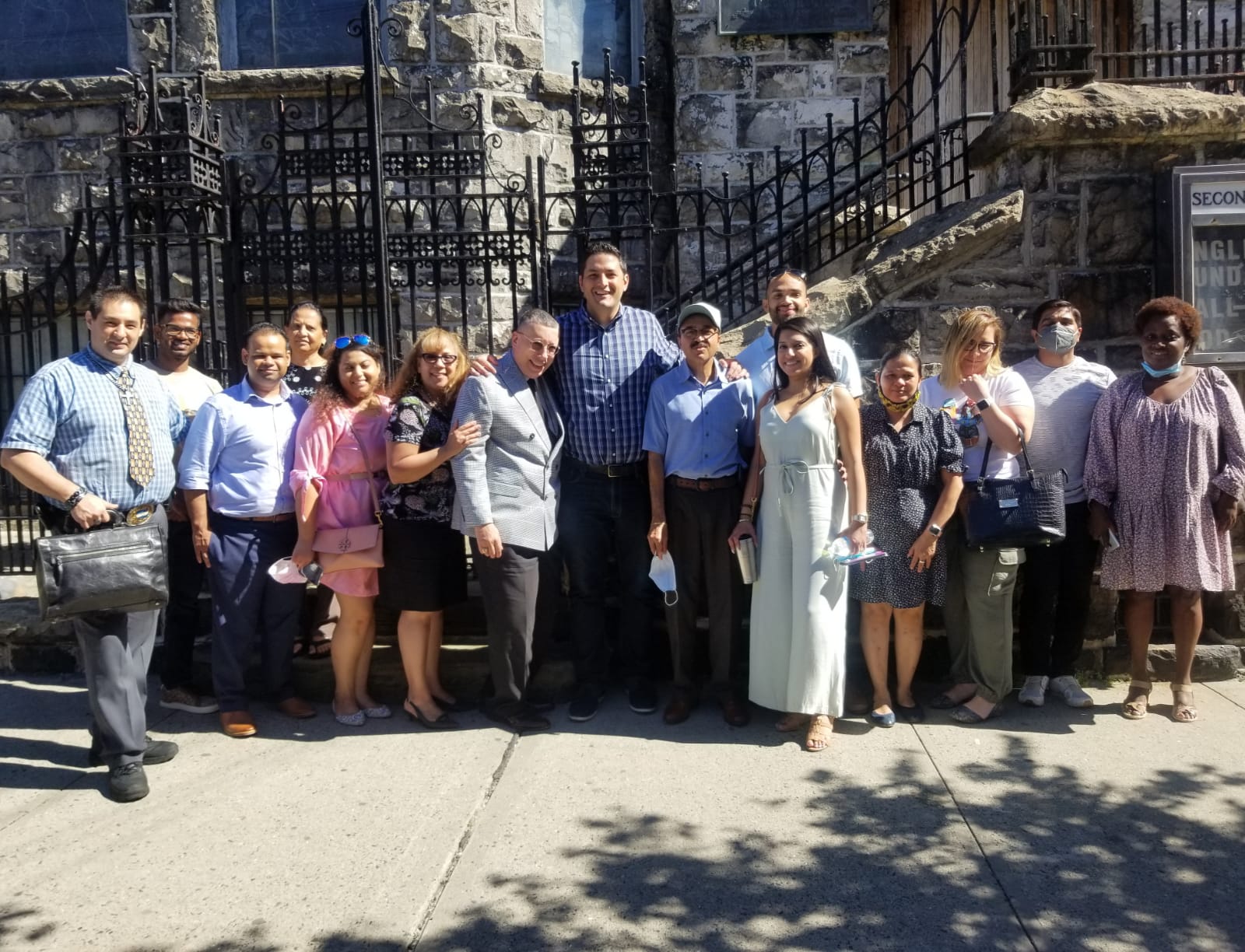 REV. JOHN MUNIZ, PRESIDENT OF THE HISPANIC PASTORS ASSOC. OF HUDSON COUNTY, ENDORSES TOM ZUPPA FOR COUNCIL - Vimarsana News