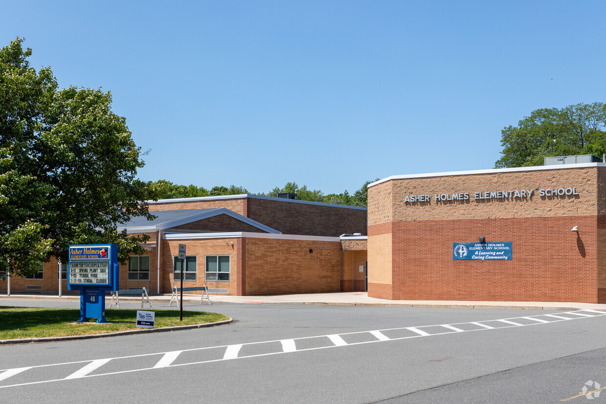 In Marlboro, not Merely a Vote for President