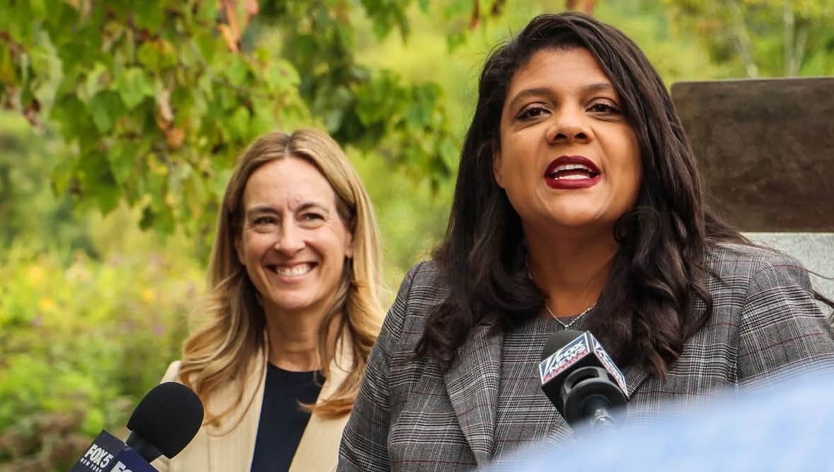 Senate Judiciary Passes Bill Forbidding Masks on Law Enforcers